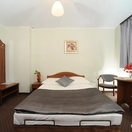 Noclegi-bajka Pensjonat 3*