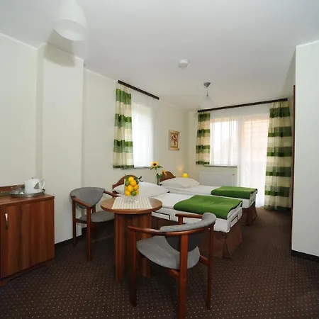 Noclegi-bajka 3* Ustronie Morskie